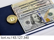 Биткоин. Стоковое фото, фотограф Вячеслав Сметанин / Фотобанк Лори