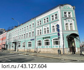 Доходный дом Э.И. Альбрехт, 1899 года постройки в Москве.  Петровский бульвар, дом 23. Редакционное фото, фотограф Овчинникова Ирина / Фотобанк Лори