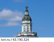 Башня Кунсткамеры, Санкт-Петербург (2018 год). Редакционное фото, фотограф Алексей Иванов / Фотобанк Лори