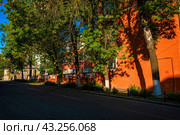 Первый корпус НГТУ имени Алексеева (Политех, Нижний Новгород) (2024 год). Редакционное фото, фотограф Илья Старков / Фотобанк Лори