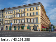 Гостиница "Европейская", Невский проспект. Санкт-Петербург (2024 год). Редакционное фото, фотограф Анна Карасева / Фотобанк Лори
