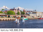 Young sailors on sailing boats have a training at Vyborg Bay (2024 год). Редакционное фото, фотограф EugeneSergeev / Фотобанк Лори