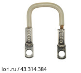 Провода заземления с электрическими клеммами на белом фоне. Ground wires with electrical terminals on a white background. Стоковое фото, фотограф Татьяна Д / Фотобанк Лори