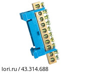 Электрическая шина для подсоединения шины заземления. Grounding electric bar block terminal. Стоковое фото, фотограф Татьяна Д / Фотобанк Лори