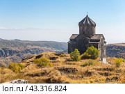 View of Vahramashen Surp Astvatsatsin or the Church of Amberd (2021 год). Стоковое фото, фотограф Юлия Белоусова / Фотобанк Лори
