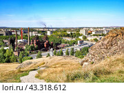 Панорама города с Лисьей горы. Музей-завод имени Куйбышева. Город Нижний Тагил. Свердловская область (2016 год). Стоковое фото, фотограф Александр Тараканов / Фотобанк Лори