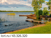 Summer landscape of Lake Onega near the Kizhi Reserve. Стоковое фото, фотограф Владимир Ушаров / Фотобанк Лори