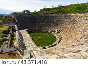 Remains of Roman theatre in ancient settlement of Aphrodisias, Turkey. Стоковое фото, фотограф Яков Филимонов / Фотобанк Лори
