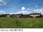 Проект таунхаус дома на две семьи (2024 год). Стоковое фото, фотограф MК / Фотобанк Лори