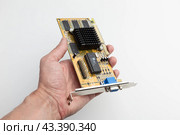 Ретро видеокарта на чипе Riva 128ZX от Nvidia 8 мегабайт слот AGP x2 (2024 год). Редакционное фото, фотограф Станислав Кноп / Фотобанк Лори
