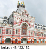 Главный ярмарочный дом. Нижний Новгород (2017 год). Редакционное фото, фотограф Александр Щепин / Фотобанк Лори