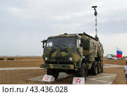 Беспилотный комплекс Орлан-10, машина управления и транспортировки на шасси автомобиля КАМАЗ и контейнеры с БПЛА. Волгоградская область, Средняя Ахтуба, Россия. (2020 год). Редакционное фото, фотограф Андрей Цыганков / Фотобанк Лори