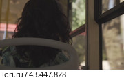 Пассажирка общественного транспорта едет вперед public transport passenger rides forward (2019 год). Стоковое видео, видеограф Опока Алексей / Фотобанк Лори