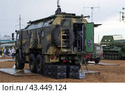 Машина управления беспилотного комплекса Орлан-10  на шасси автомобиля КАМАЗ 8х8 и БПЛА в контейнерах. Волгоградская область, Средняя Ахтуба, Россия (2020 год). Редакционное фото, фотограф Андрей Цыганков / Фотобанк Лори