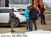 Рейд против нелегальной миграции на мусорном полигоне.9 сентября 2021.Москва, Россия. Редакционное фото, фотограф Артём Соболев / Фотобанк Лори