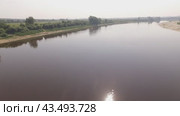 Пойма реки. Стоковое видео, видеограф Владимир Абраменко / Фотобанк Лори