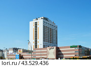 Тольятти. Гостиница Вега. (2024 год) Редакционное фото, фотограф Staryh Luiba / Фотобанк Лори