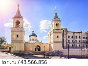 Собор Иоанна Предтечи, Иоанно-Предтеченский монастырь, улица Забелина, Москва (2023 год). Стоковое фото, фотограф Baturina Yuliya / Фотобанк Лори