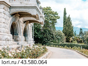 Ливадийский дворец в Крыму (2022 год). Редакционное фото, фотограф Андрей Бойков / Фотобанк Лори