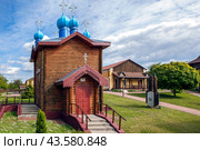 Часовня Святого Спаса и краеведческий музей. Музейный комплекс "Мозырьский замок". Мозырь. Гомельская область. Беларусь (2024 год). Редакционное фото, фотограф Сергей Афанасьев / Фотобанк Лори