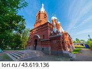 Church of the Holy Martyr Julian of Tarsus in Pushkin (Tsarskoe Selo), Architect Danini, Sofia district, St. Petersburg, Russia (2024 год). Стоковое фото, фотограф Михаил Аккуратoв / Фотобанк Лори