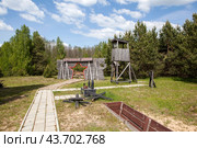 Комплекс "Партизанская деревня". д. Рабовичи. Славгородский район. Могилевская область. Беларусь (2024 год). Редакционное фото, фотограф Сергей Афанасьев / Фотобанк Лори