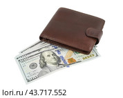 Раскрытый кошелек с американскими долларами на белом фоне. Wallet with dollars isolated on white background. Стоковое фото, фотограф Татьяна Д / Фотобанк Лори