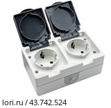 Электрические розетки на белом фоне. Electrical socket on an isolated white background. Стоковое фото, фотограф Татьяна Д / Фотобанк Лори