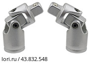 Гаечный ключ с храповым механизмом на белом фоне. Ratchet wrench on white background. Стоковое фото, фотограф Татьяна Д / Фотобанк Лори