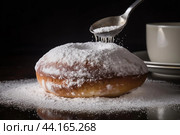 Fluffy Sufganiyot powdered sugar. Generate Ai. Стоковое AI-изображение, AI-художник Иван Рябоконь / Фотобанк Лори