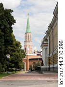 Никольская башня Московского Кремля (2024 год). Редакционное фото, фотограф Михаил Ворожцов / Фотобанк Лори