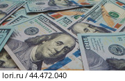 Exploring the intersection of cryptocurrency and cash in contemporary finance. Стоковое видео, видеограф Сергей Толмачёв / Фотобанк Лори