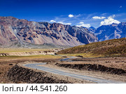 Manali-Leh road in Himalayas (2011 год). Стоковое фото, фотограф Дмитрий Рухленко / Фотобанк Лори