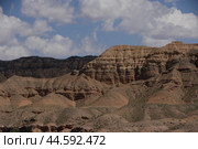 Canyon cliffs and a mountain river under a blue sky. Стоковое фото, фотограф Ярославский Максим / Фотобанк Лори