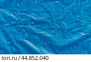 Water drops on a blue background. Стоковое фото, фотограф Siarhei Starastau / Фотобанк Лори
