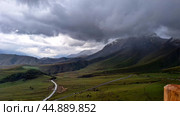 Перевал во время дождя. The pass in the rain. Стоковое фото, фотограф Алла Толочек / Фотобанк Лори