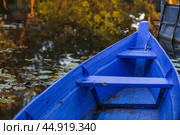 The Golden Ring of Russia, the city of Pereslavl-Zalessky. Fishing boats on the Trubezh River at dawn. Стоковое фото, фотограф Photojuli / Фотобанк Лори