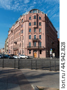 Доходный дом на Мытнинской набережной. Санкт-Петербург. Редакционное фото, фотограф Александр Щепин / Фотобанк Лори