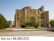 Nadir Divan Begi Khanaka in historic center of Bukhara (2022 год). Стоковое фото, фотограф Юлия Белоусова / Фотобанк Лори
