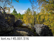 Древние горы Хакасии. Каменный парк. (Ширинские Столбы) (2019 год). Редакционное фото, фотограф Александр Галинский / Фотобанк Лори
