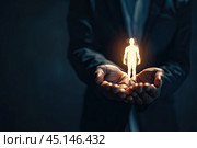 Светящаяся фигура в окружении мужских рук, символизирующая заботу о сотрудниках, клиентах или семье. Крупный план фигур людей, стоящих на руках у бизнесмена. Стоковое AI-изображение, AI-художник Ярославский Максим / Фотобанк Лори