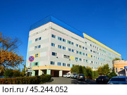 Тольятти. Тольяттинская городская клиническая больница №5. Родильный дом (2024 год) Редакционное фото, фотограф Staryh Luiba / Фотобанк Лори