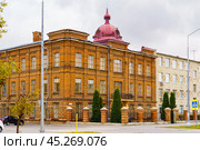 Старый забор. Детский приют Н.П. Чернова, нач. XX в.. Город Елец. Липецкая область. Редакционное фото, фотограф Владимир Шибаев / Фотобанк Лори