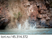 Rockfall into the Chon-Kemin river. Kyrgyzstan. Стоковое фото, фотограф Evgenii Predibailo / Фотобанк Лори