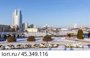 Panoramic cityscape of Minsk on a winter day. Business district (2024 год). Редакционное фото, фотограф EugeneSergeev / Фотобанк Лори