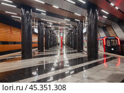 Станция "Генерала Тюленева" Московского метрополитена Троицкой линии. Редакционное фото, фотограф Алёшина Оксана / Фотобанк Лори