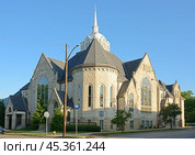 First United Methodist Church in Wabash, Indiana (2014 год). Редакционное фото, фотограф Валерия Попова / Фотобанк Лори