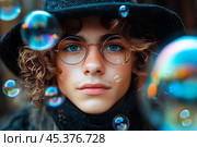 Красивый фокус с мыльными пузырями. Стоковое AI-изображение, AI-художник Щеголева Ольга / Фотобанк Лори