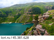 Picturesque view of the mountain lake Gizhgit with azure water. Caucasus. Стоковое фото, фотограф Константин Лабунский / Фотобанк Лори