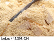 blade of sharp chisels with sawdust. Стоковое фото, фотограф Сергей Толмачёв / Фотобанк Лори